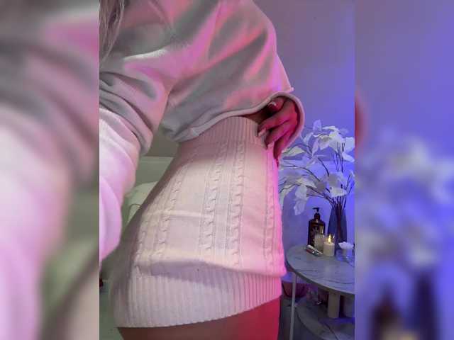 HollyPolly111 live cam