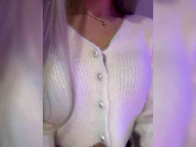 HollyPolly111 Live Webcam on BongaCams