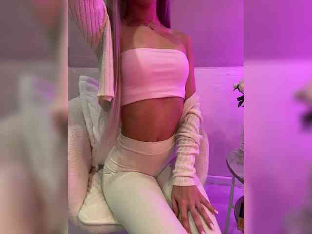 free live sex chat HollyPolly111