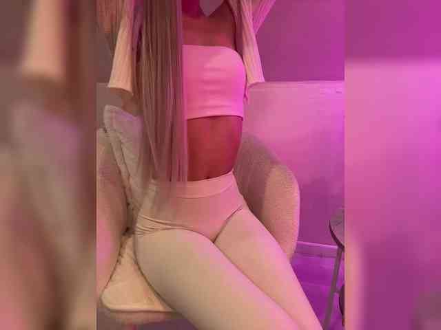 live sex chat free HollyPolly111