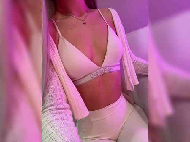 anonymous chat room HollyPolly111