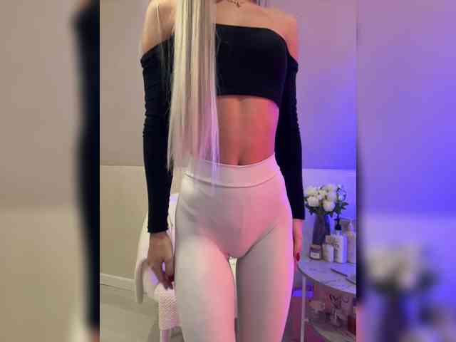 live nude cam HollyPolly111