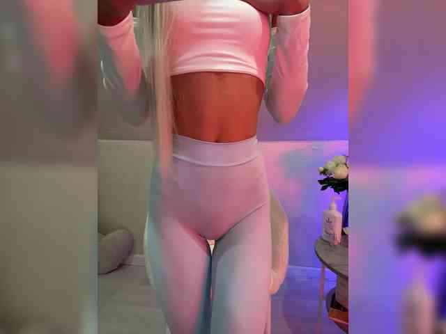 online webcam show HollyPolly111