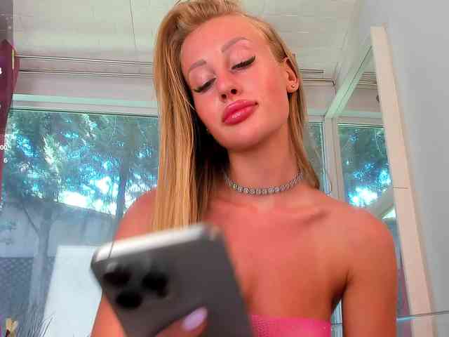 Mia-Milan18 webcam