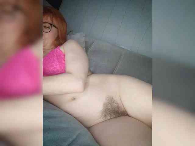 Mary_Traxwell webcam