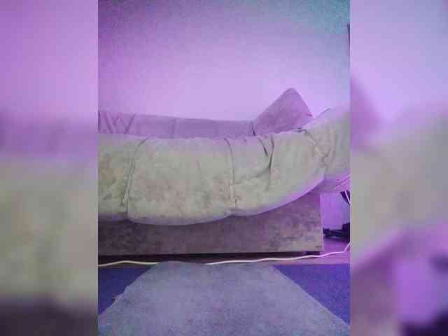 MaryLey webcam