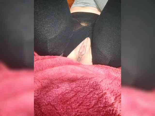 Mary_Traxwell webcam