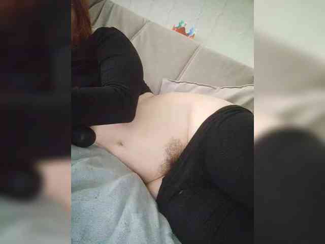 Mary_Traxwell webcam