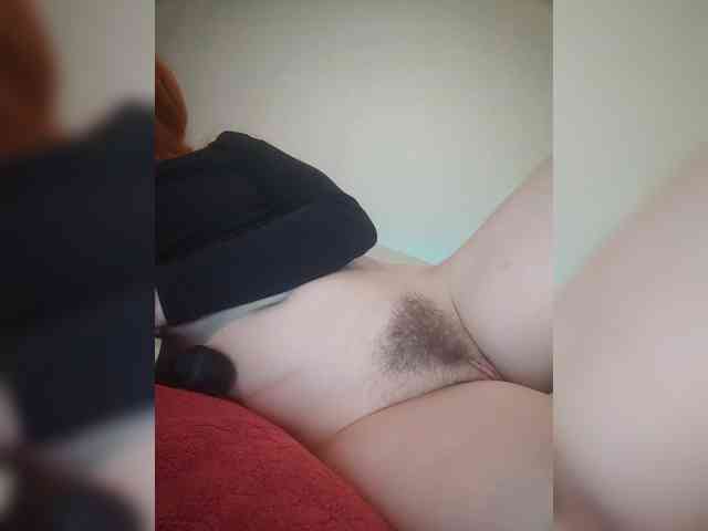 Mary_Traxwell webcam