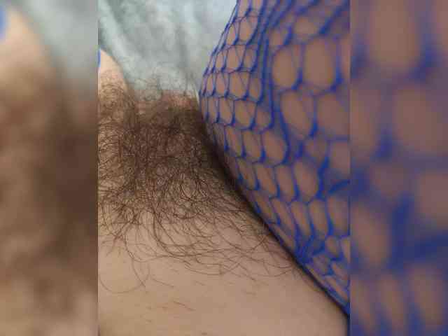 Mary_Traxwell webcam