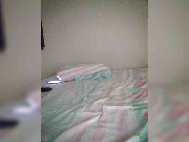 MaryLey webcam