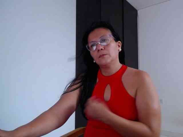 abriyiz-92 webcam