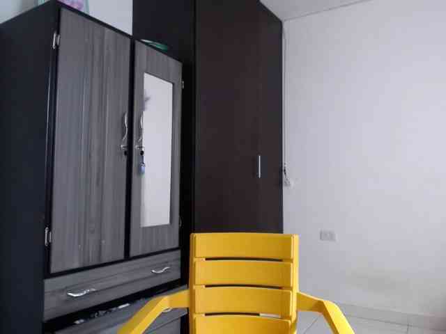 abriyiz-92 webcam