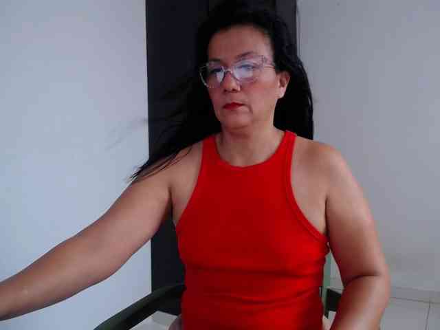 abriyiz-92 webcam