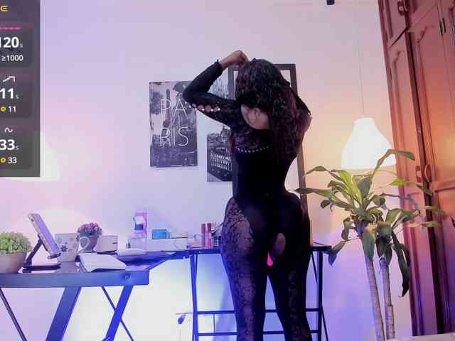 BrianaBrown webcam