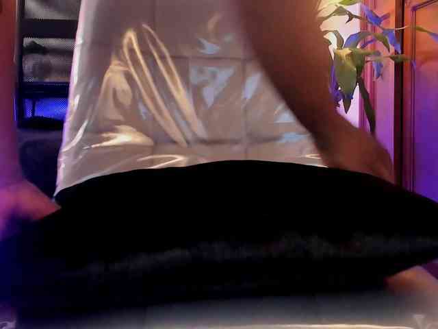 BrianaBrown webcam