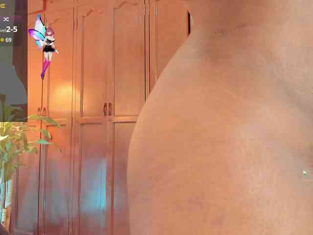 BrianaBrown webcam