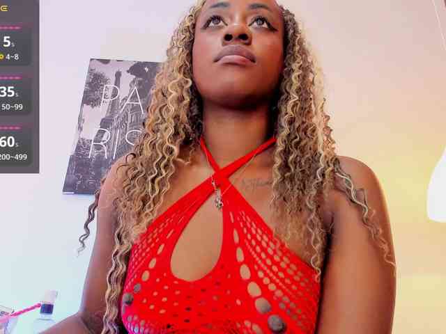 BrianaBrown webcam