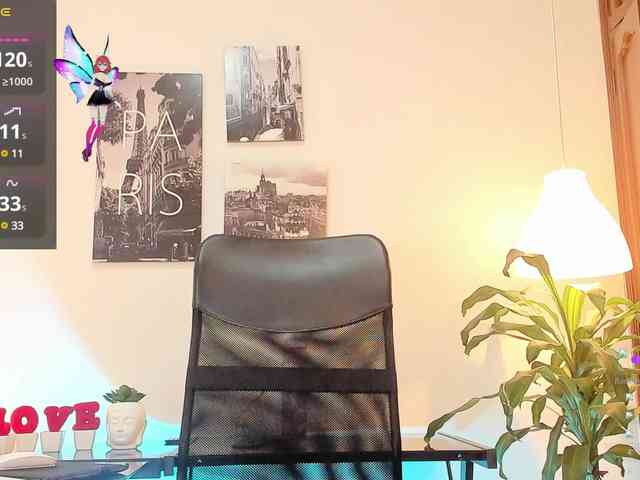 BrianaBrown webcam