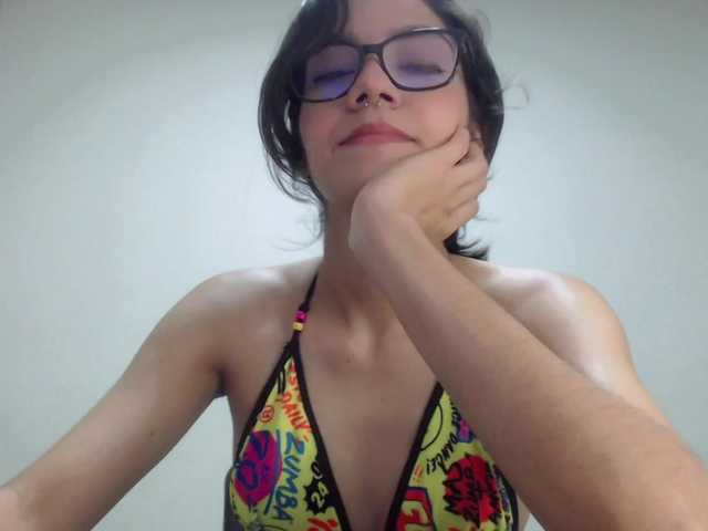  Roxy-smithh chat room