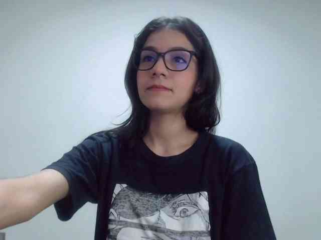 Roxy-smithh webcam