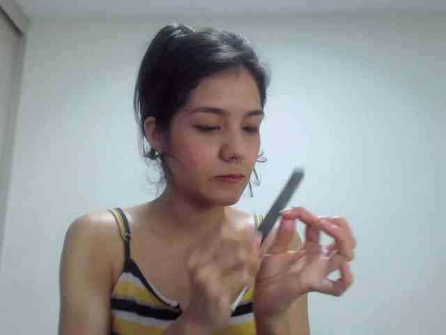 Roxy-smithh webcam