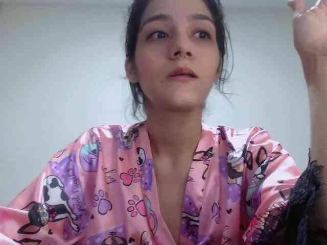 Roxy-smithh webcam