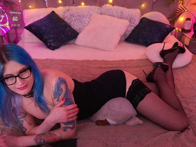 CassandraStars's BongaCams show and profile