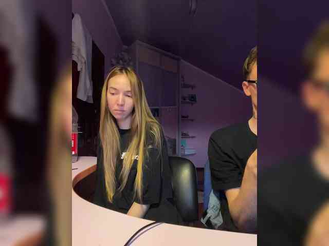 AlxAndNstya webcam