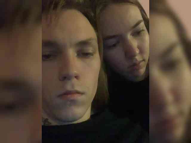 AlxAndNstya webcam