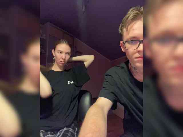 AlxAndNstya webcam