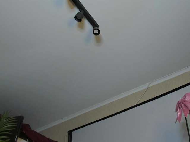 Emily-relish's BongaCams show and profile