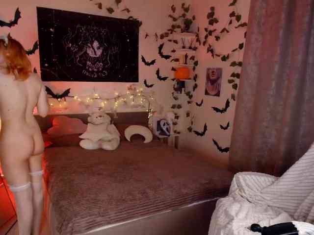 Emily-relish webcam