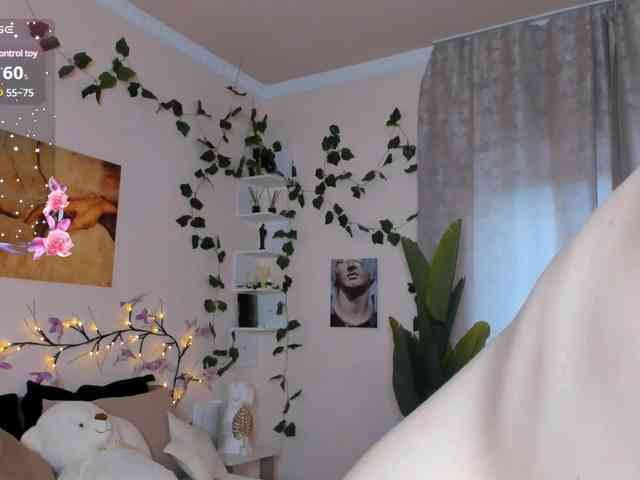 Emily-relish webcam