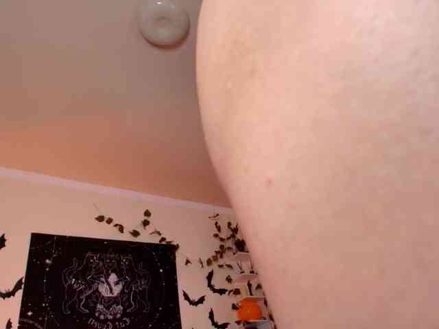 Emily-relish webcam