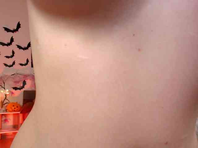 Emily-relish webcam