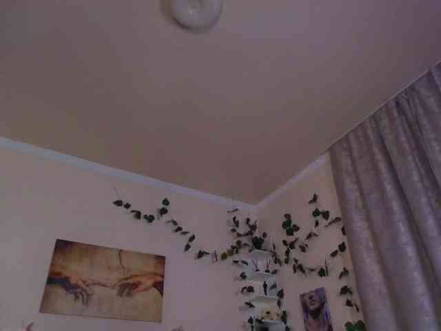 Emily-relish webcam