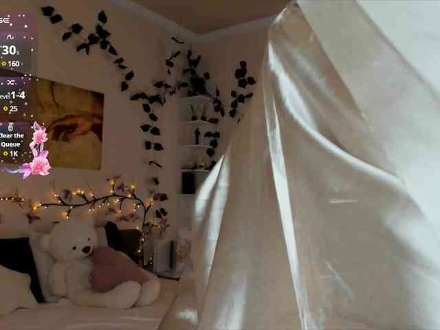 Emily-relish webcam