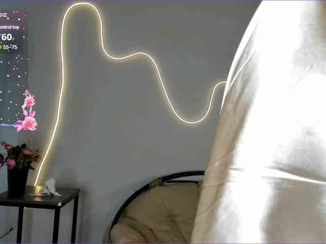 Emily-relish webcam