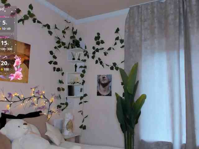 Emily-relish webcam