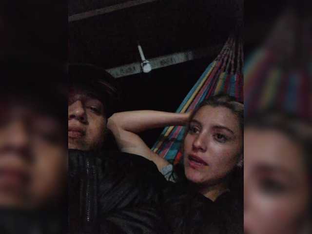  SussiandMate0 chat room