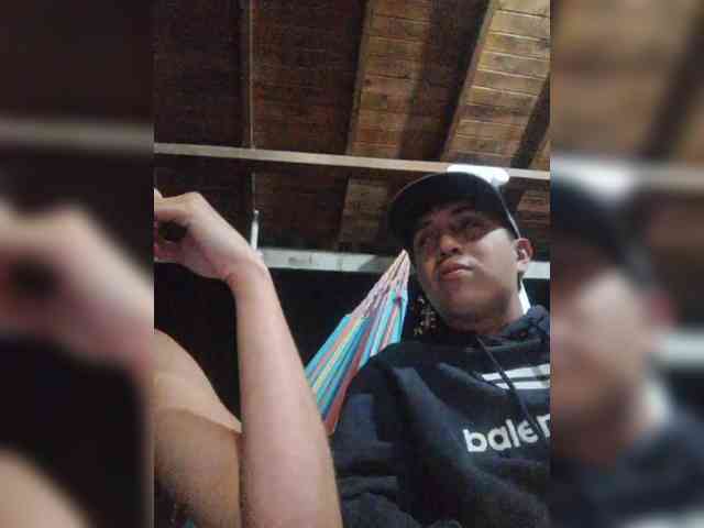 SussiandMate0 webcam