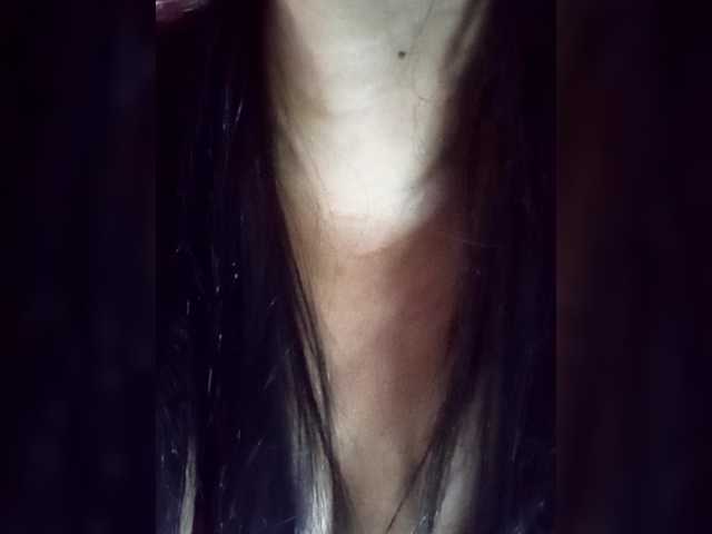 Letty33's BongaCams show and profile