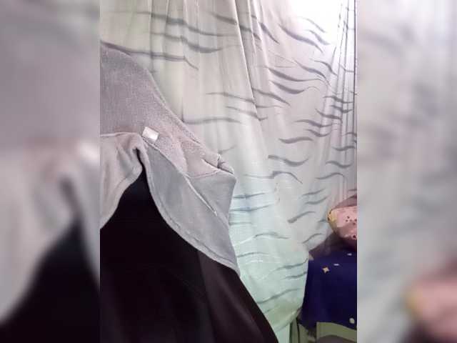 Letty33's BongaCams show and profile