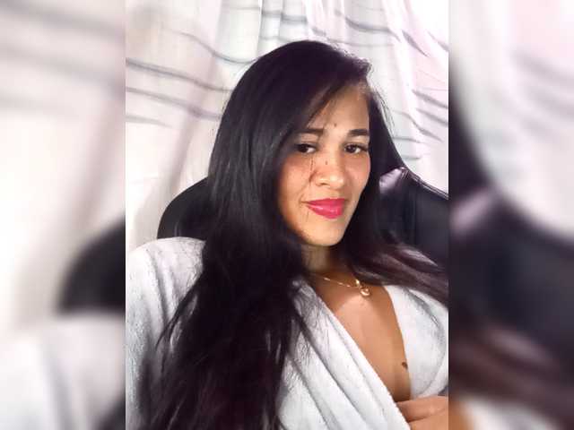 letty33 cam belle