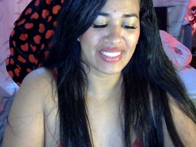 Letty33's BongaCams show and profile