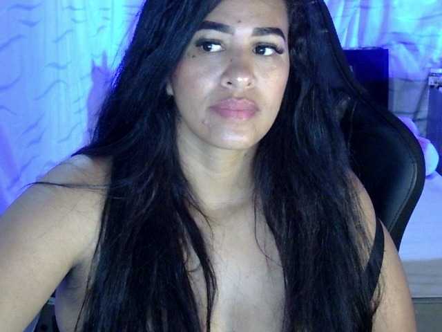 letty33 cam belle