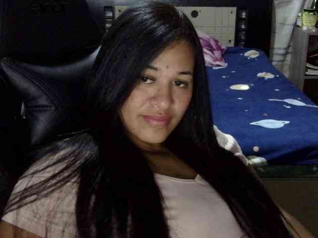 Letty33 webcam