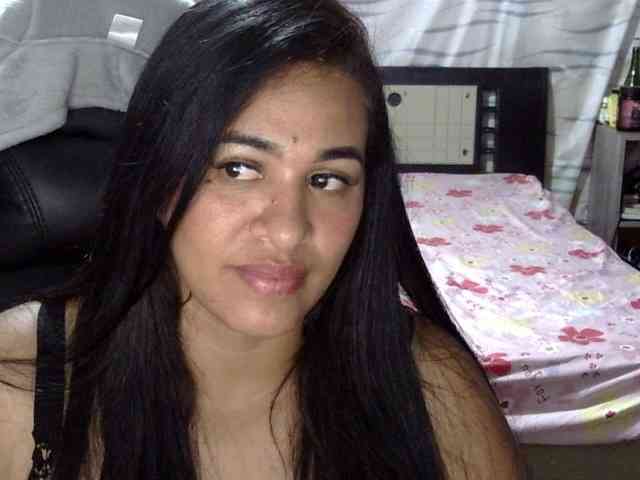 Letty33 webcam