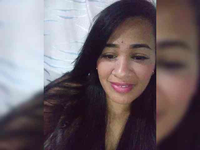 Letty33 webcam